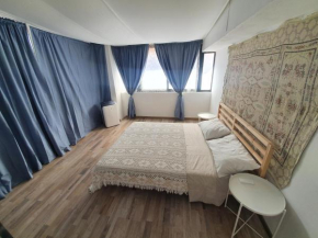 Gini's House, Pachino